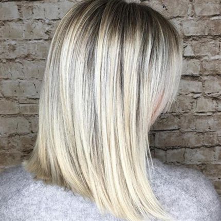 CREAMY BEIGE BLONDE‼️#colourcorrection #blondehair #haircolour  #haircolourideas Formula using @limitlesshairglobal R 6.11 w/ a dot