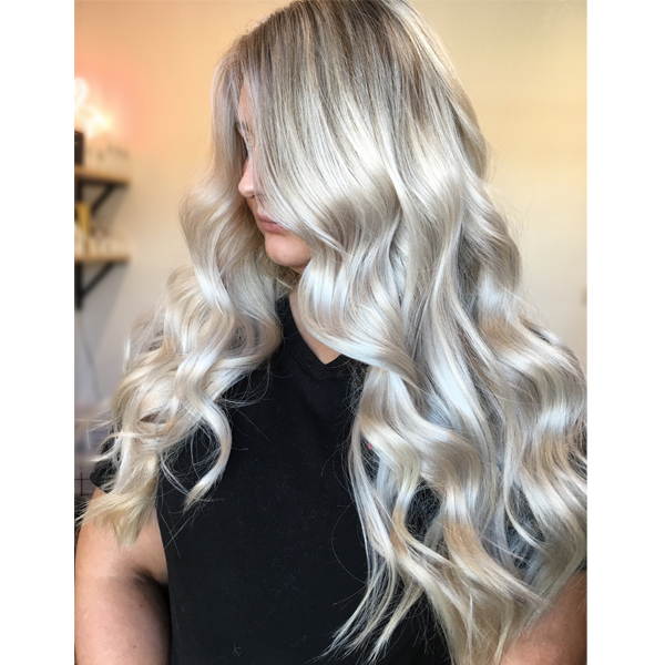 4 Icy Blonde Formulas (That Won't Damage Her Hair) 4 Icy Blonde Formulas (That Won't Damage Her Hair)