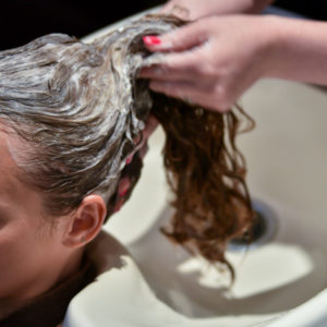 2 Ways to Elevate Color Services & Improve Client Retention-img