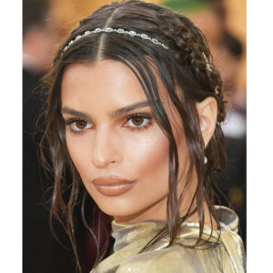 Met Gala: Emily Ratajkowski's Goddess Braids + Wet Look-img