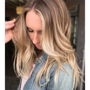 How To Refresh Balayage In Just 10 Minutes behindthechair.com