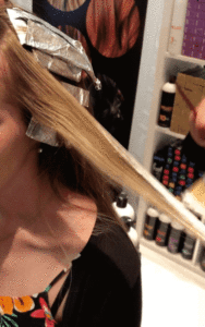 2 Balayage Tips For Achieving a Soft & Diffused Money Piece-img