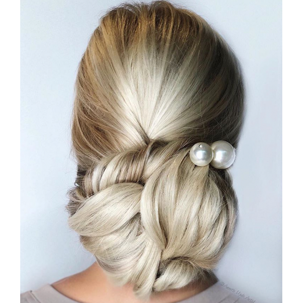 alterna haircare annette waligora @annette_updo_artist bridal updo fall hairstyles bun video quickies how-tos