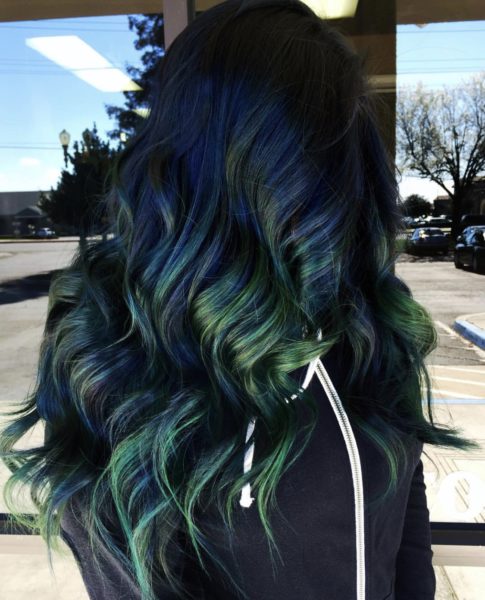 blue green fashion hair color for fall by @sydniiee