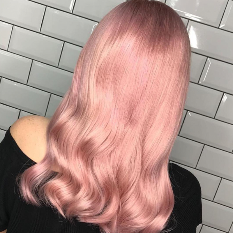 Жемчужно розовые волосы