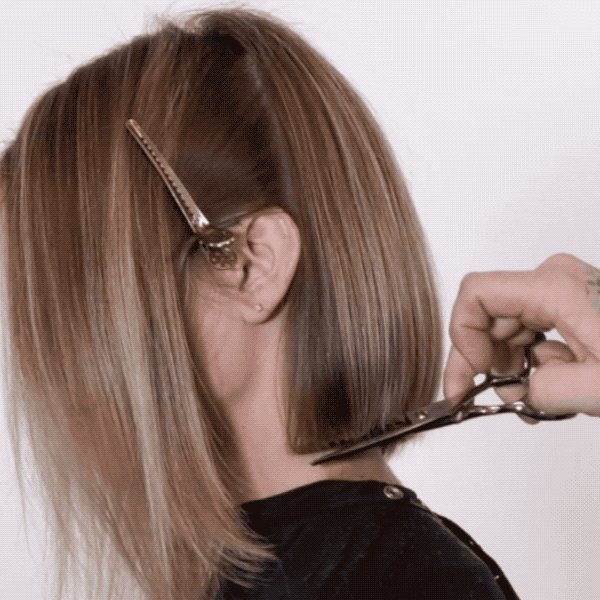Using texturizing shears to cut a bob without creating frizz