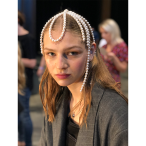 Fashion Week Just Proved Hair Accessories Are Still 2019's Biggest Beauty Trend -img
