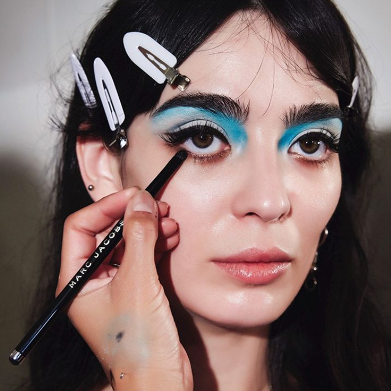 New York Fashion Week NYFW Makeup Trends Beauty Euphoria Makeup Eyeliner Glitter Neon Eye Inspiration