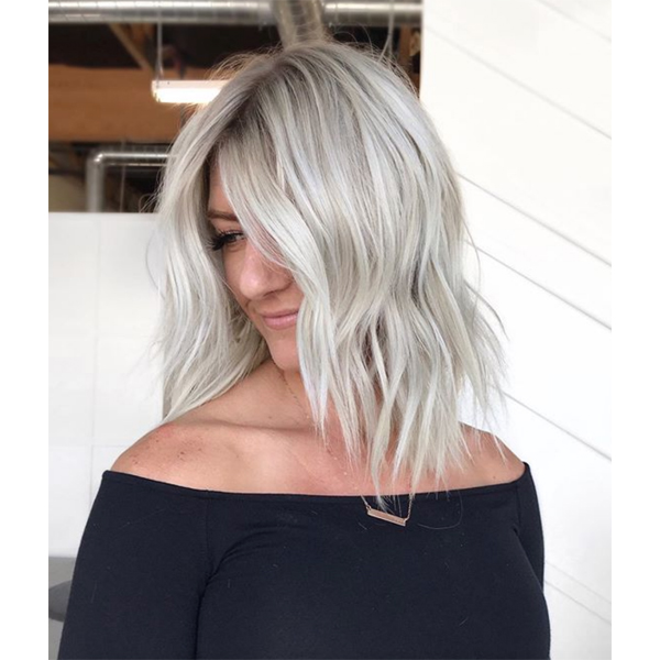 Itely Hairfashion 5 Common Blonding Mistakes And How To Avoid Making Them Blondes Blonde Hair Color Bleach Lightener Light Hair Michelle Hoyt @michellemethod