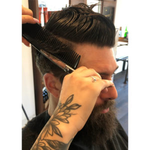 Men's Grooming: Clipper, Shear & Razor Cutting Techniques-img