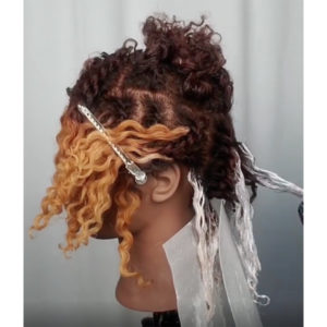 5 Tips For Lightening Curly & Textured Hair Behindthechair.com