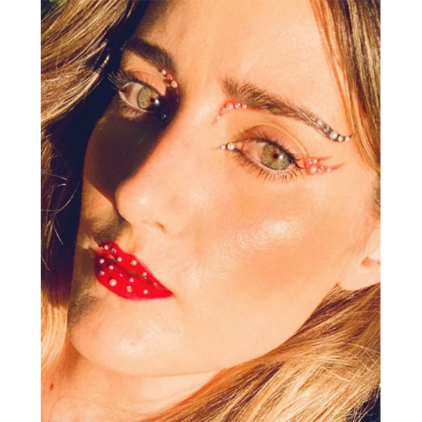 Fall 2020 Makeup Trends Eyeshadow Eyeliner Liner Lips Lipstick Blush Glowy Skin Fluffy Brows