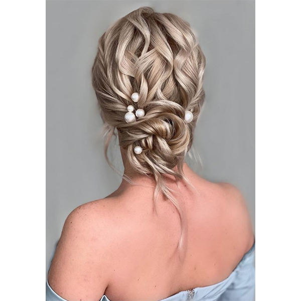 Moroccanoil Bridal Styling How To Prep For Every Style And Texture Buns Braids Curly Textured Glam Waves Intricate Updos Breakage Prone Hair