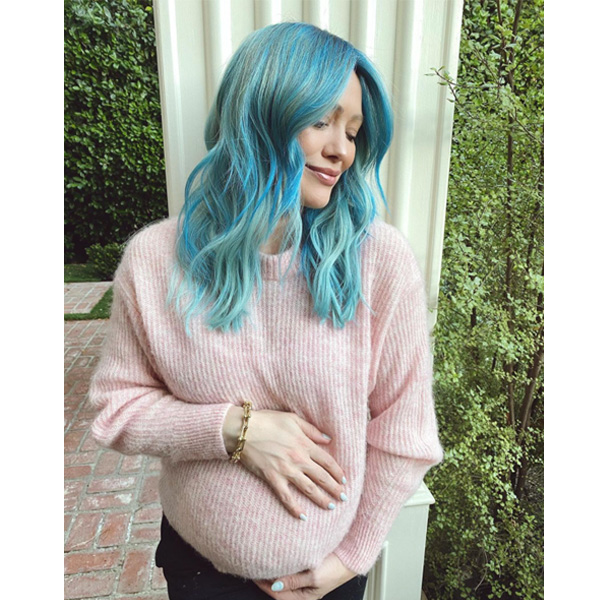 Hilary Duff Blue Hair Color Formulas and How To Nine Zero One Salon Nikki Lee Riawna Capri Joico