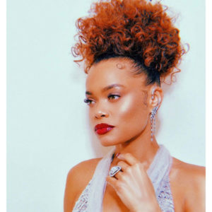 12 Hair & Beauty Looks From the Golden Globes-img