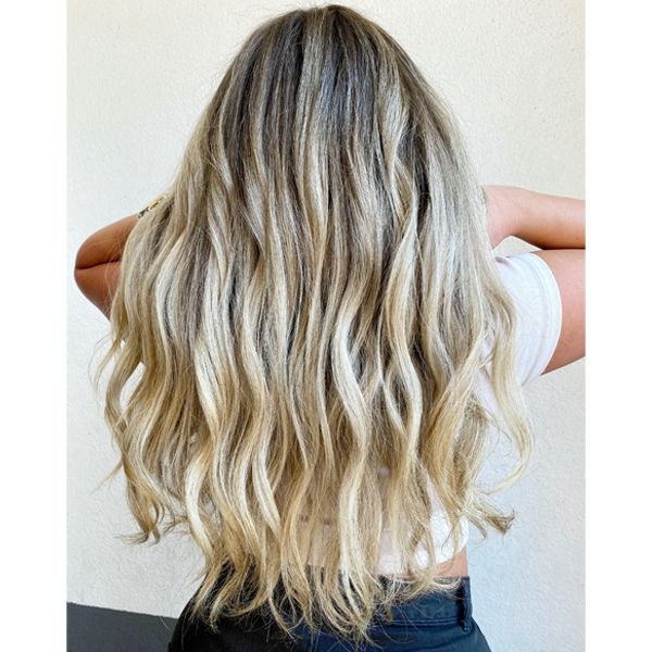 Fancy a new hair color this summer? Try the foilyage technique for