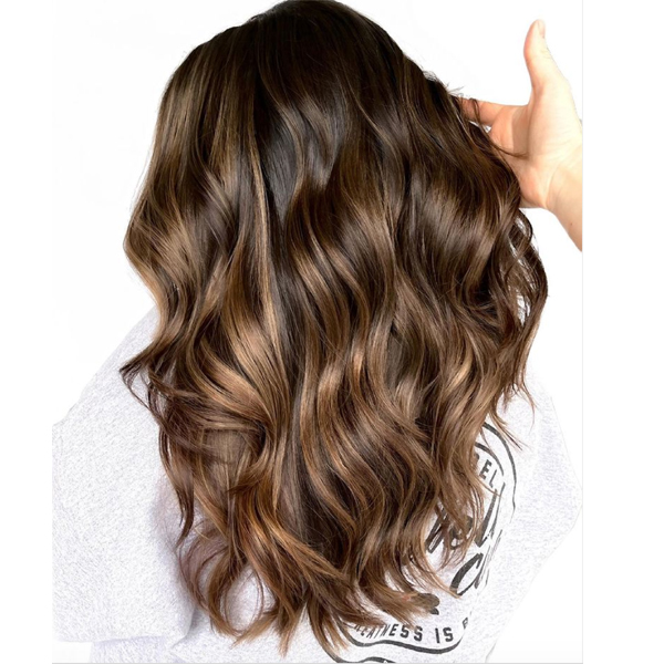 how to make curls and waves last when your client says their hair doesn't hold a curl moroccanoil