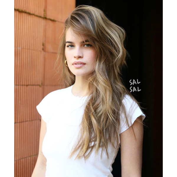2022 hair styling trends to know side bangs side part