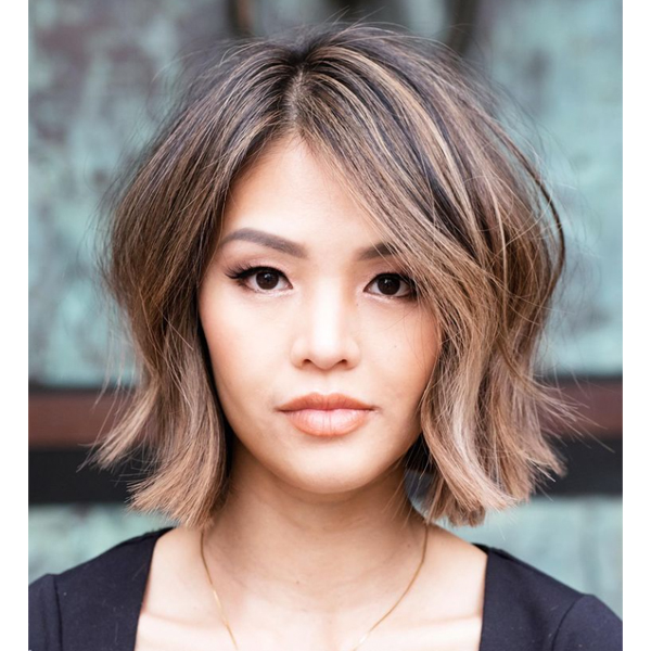 2022 haircut trends spring summer soft blunt cool girl bob