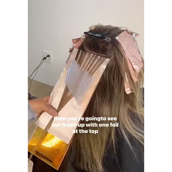 https://behindthechair.com/wp-content/uploads/2022/08/carly-zanoni-3-foil-blonde-feature.jpg