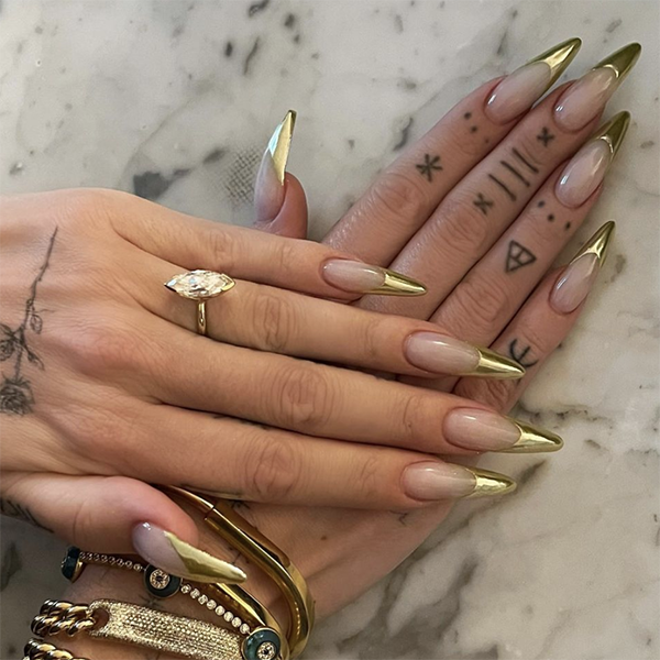 Naked Nails Are the Quiet-Luxury Mani Trend of Summer 2023