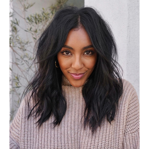 3 Chic Medium-Length Hairstyles That Stylists Say Women Over 40 Must Try -  SHEfinds
