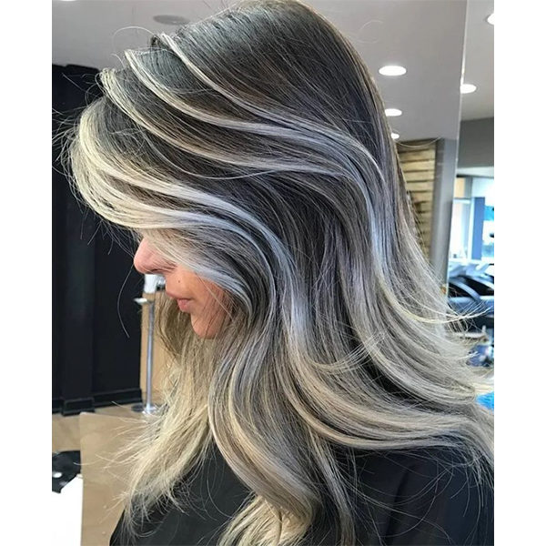 natural-gray-hair-transition