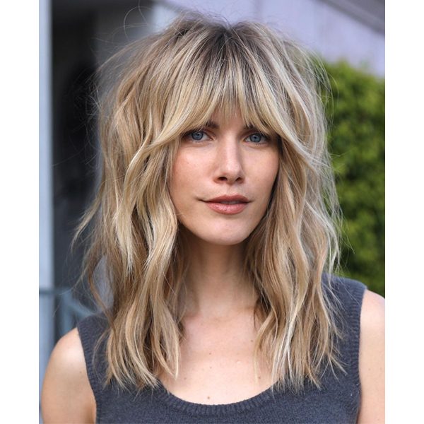 summer spring biggest haircut salon trends 2023 how to midlength layers long bangs shag