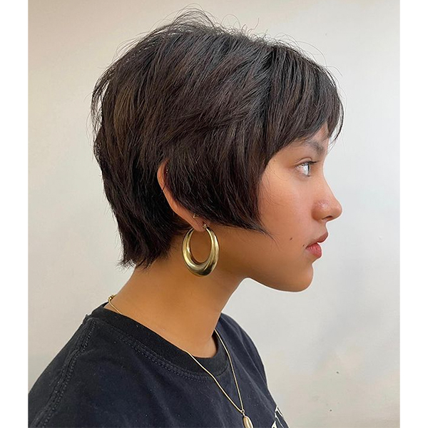 summer spring biggest haircut salon trends 2023 how to bob bixie fringe pixie mixie mullet