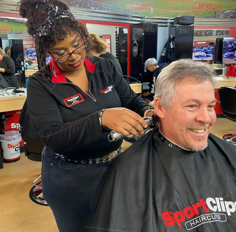 How To Do An Entire Men's Haircut Using Clippers