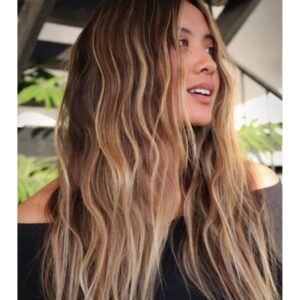 How to Paint Classic Surfer-Inspired Balayage