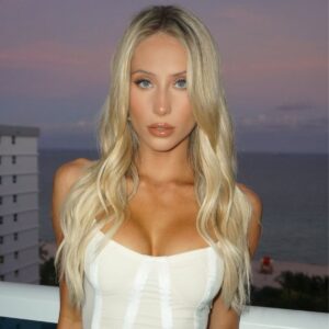 Alix Earle's Soft Angel Blonde-img