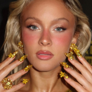 Grammys 2026 Nail Looks: See the Best Celebrity Manicures and Nail Art From the Night-img