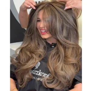 Foiled Cashmere Highlights Isn't One-Size-Fits-All: Here's How To Make It Work For Every Client-img