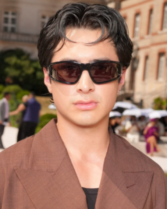 How to Style Modern '90s Heartthrob Hair