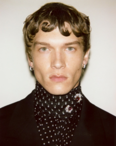 Modern Mod Haircut: How To Create the Trending Shape-img