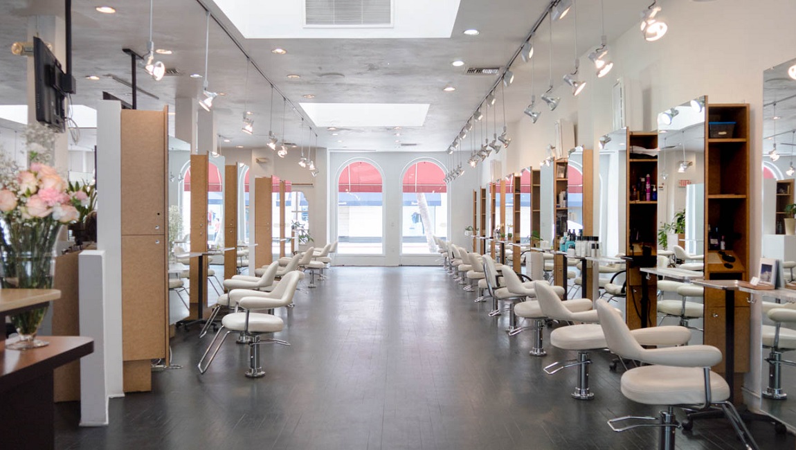 Booth Rent Hair Stylist Wanted at High-End Salon!